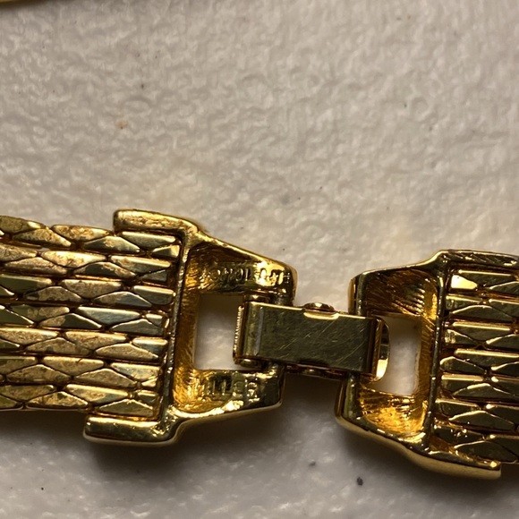 Vintage Nolan Miller 7 Strand Gold Tone Necklace with Rhinestone Clasp - Picture 6 of 6